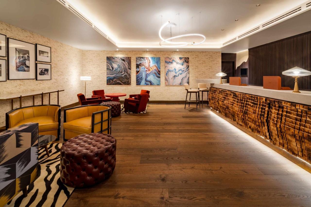 Five Zurich - Luxury City Resort Exterior photo The Club lounge at London Heathrow Airport