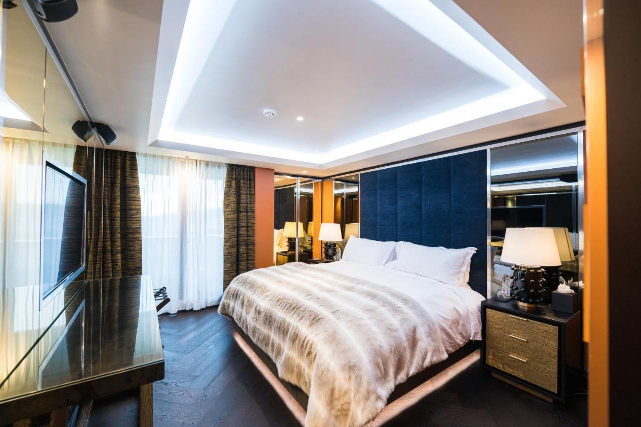 Five Zurich - Luxury City Resort Exterior photo Suite